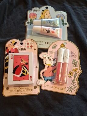 Disney Alice in Wonderland Lip Gloss Trio and Mini Lip Tubes - Pink, White